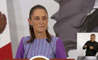 Blinda Sheinbaum a políticos señalados y acusa injerencia extranjera