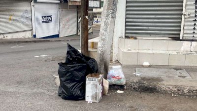 Vuelve a invadir la basura las calles Quinta y Manuel Doblado