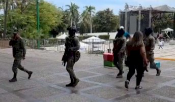Blindan marinos el Palacio de Gobierno de Sinaloa por festejo