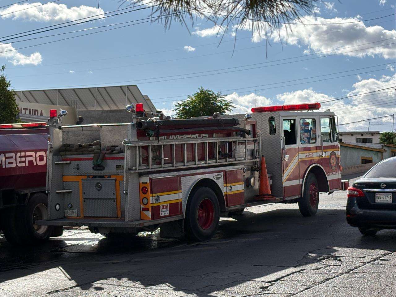 Se incendia taller de autos en la colonia Unidad Proletaria