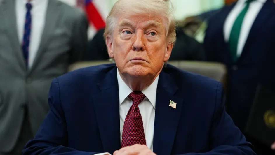 Afirma Trump que EU tomará el control de Cuba