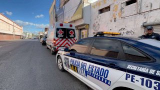 Resulta herida al ser atropellada en el centro 