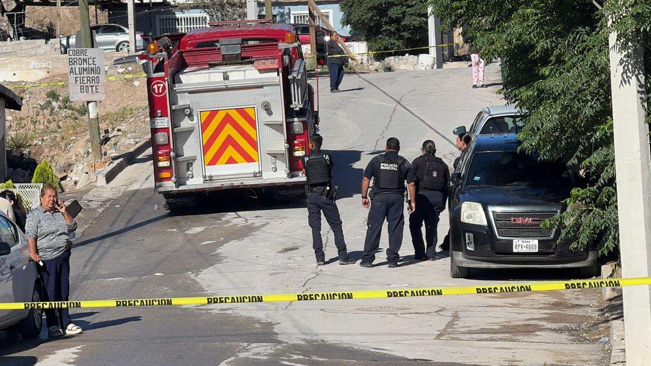 Muere adolescente en incendio de su casa en la colonia Luis Echeverría