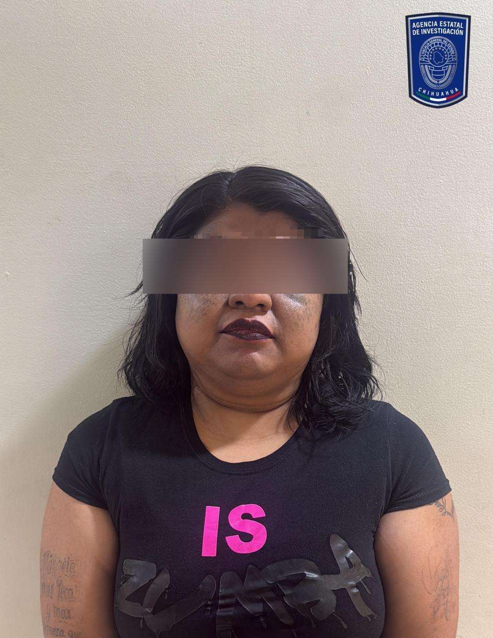 Arrestan a mujer con más de medio kilo de mariguana 