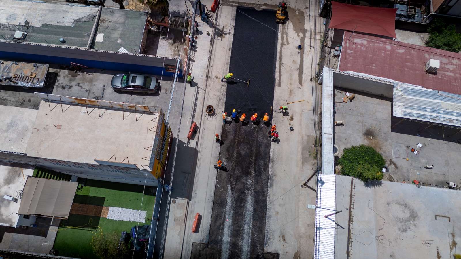 Repara JMAS pavimento de la Valentín Fuentes tras obras de drenaje 