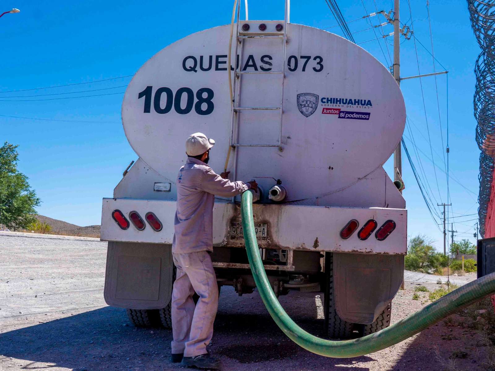 Distribuyen más de 2 millones de litros de agua en Los Kilómetros