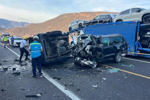 Mueren siete personas tras fuerte choque en Michoacán