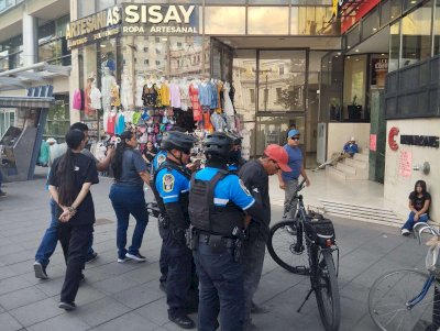 Detienen a uno por acosar mujeres en baile del Día de las Madres 