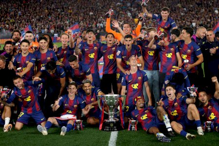 Gana Barcelona LaLiga tras vencer 2-0 al Real Madrid