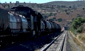 Hallan seis cuerpos dentro de un tren en Texas