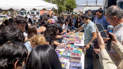 Distribuyen 2 mil libros de manera gratuita en Cuauhtémoc 