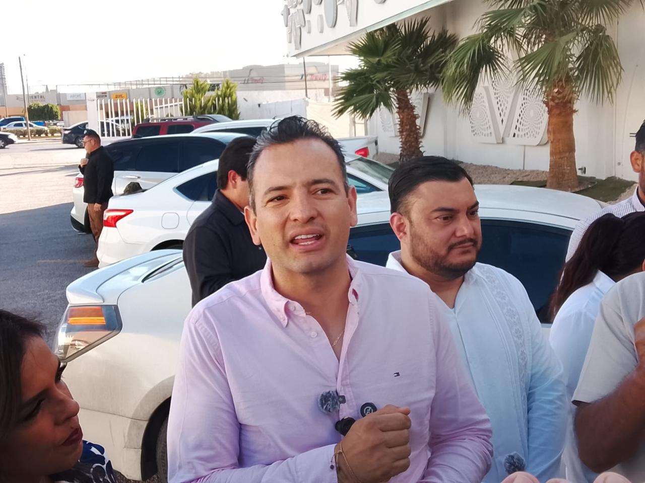 Reconoce Marco Bonilla labor docente en Juárez 