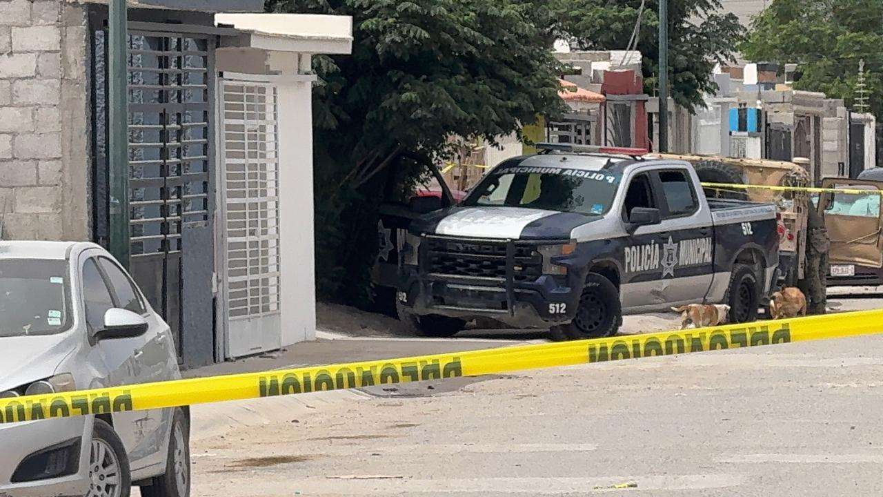 Balean camioneta en Las Arecas, no hay lesionados 