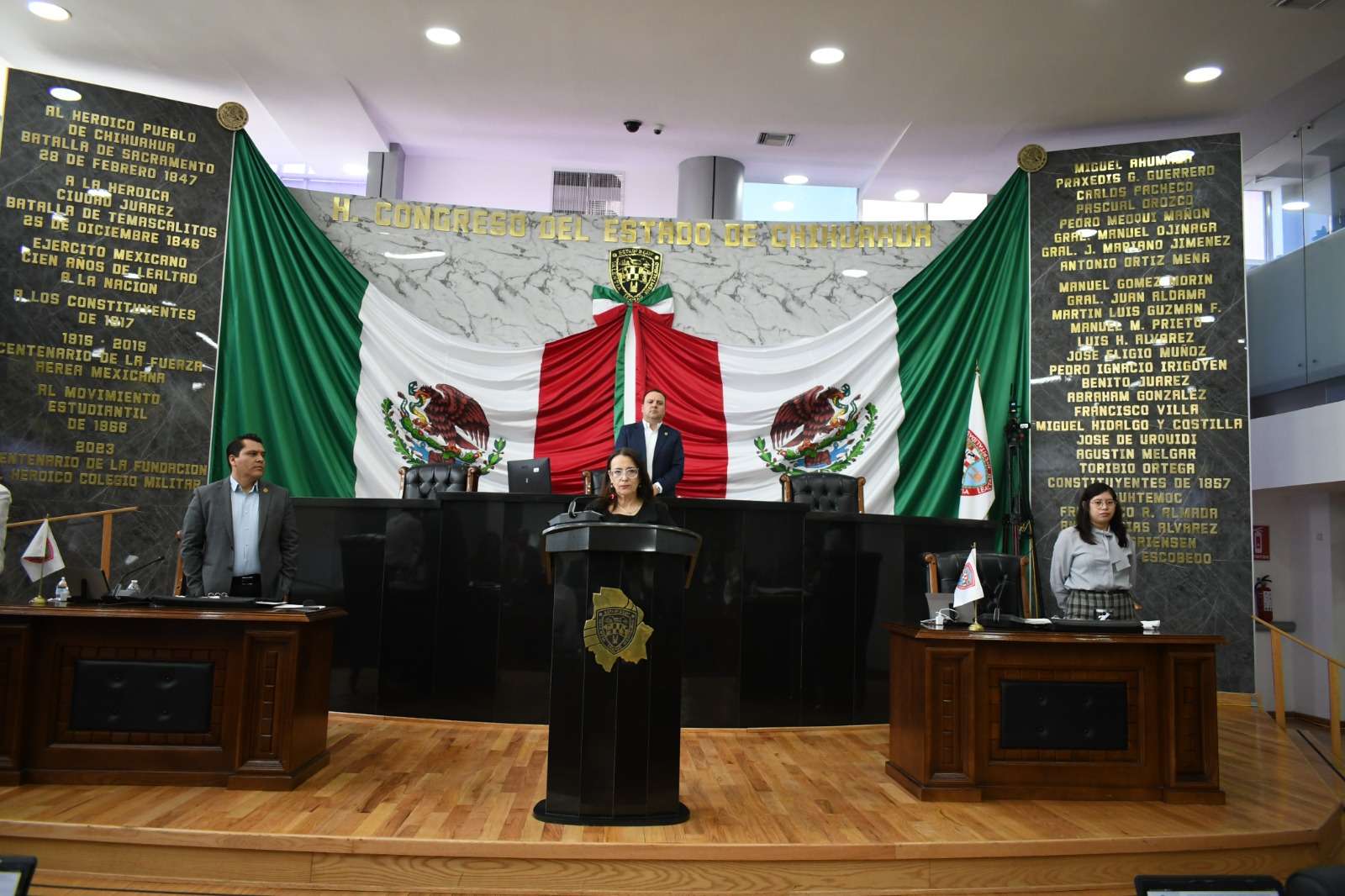 Exhortan a FGE a investigar con perspectiva de género el homicidio de Lucía Mora 
