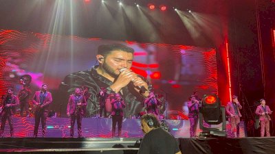 Hace vibrar La Arrolladora a miles en la Feria de Santa Rita