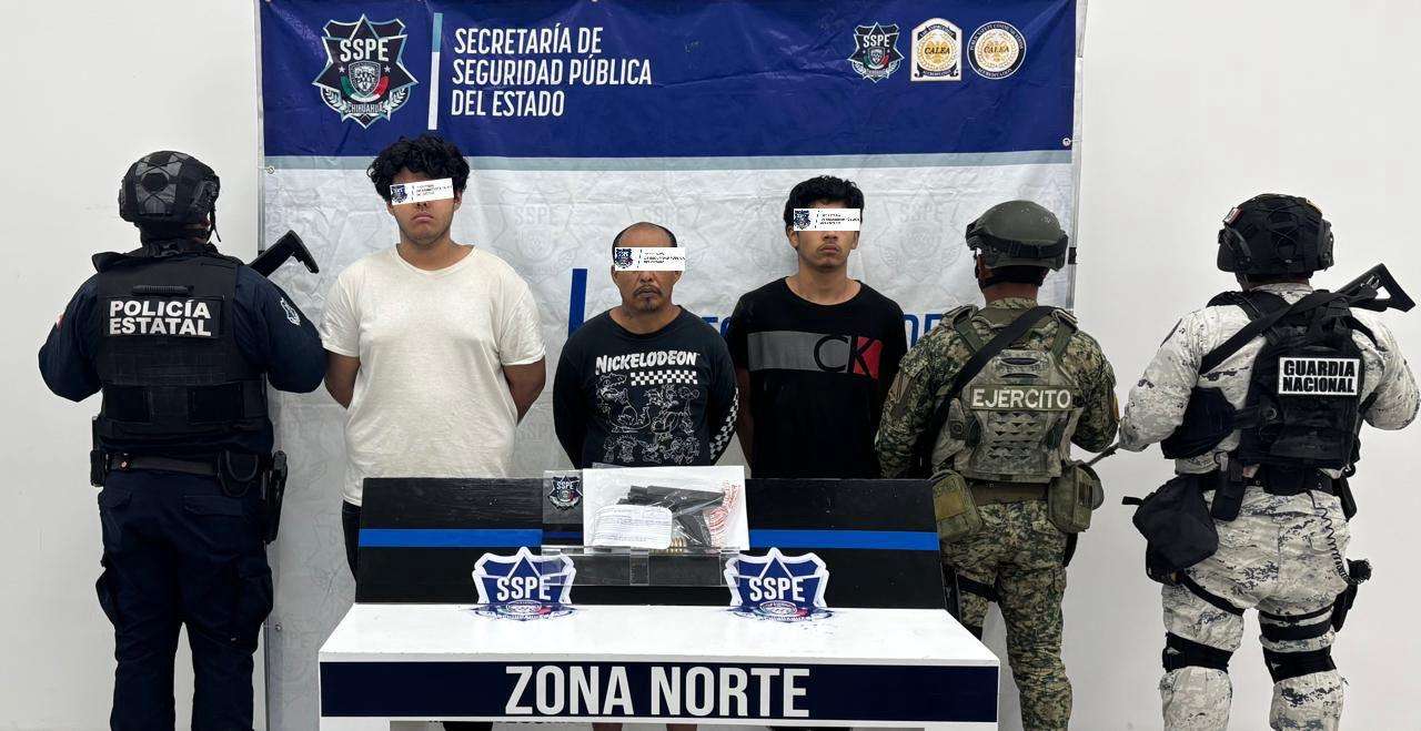 Arrestan a 3 con arma de fuego