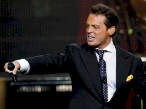 Desmienten hospitalización de Luis Miguel