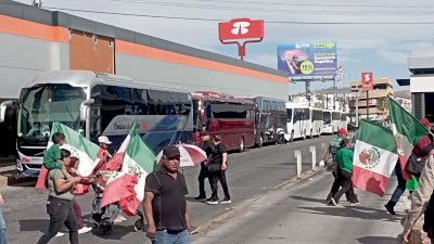 Rechazan ciudadanos arribo de foráneos para marcha