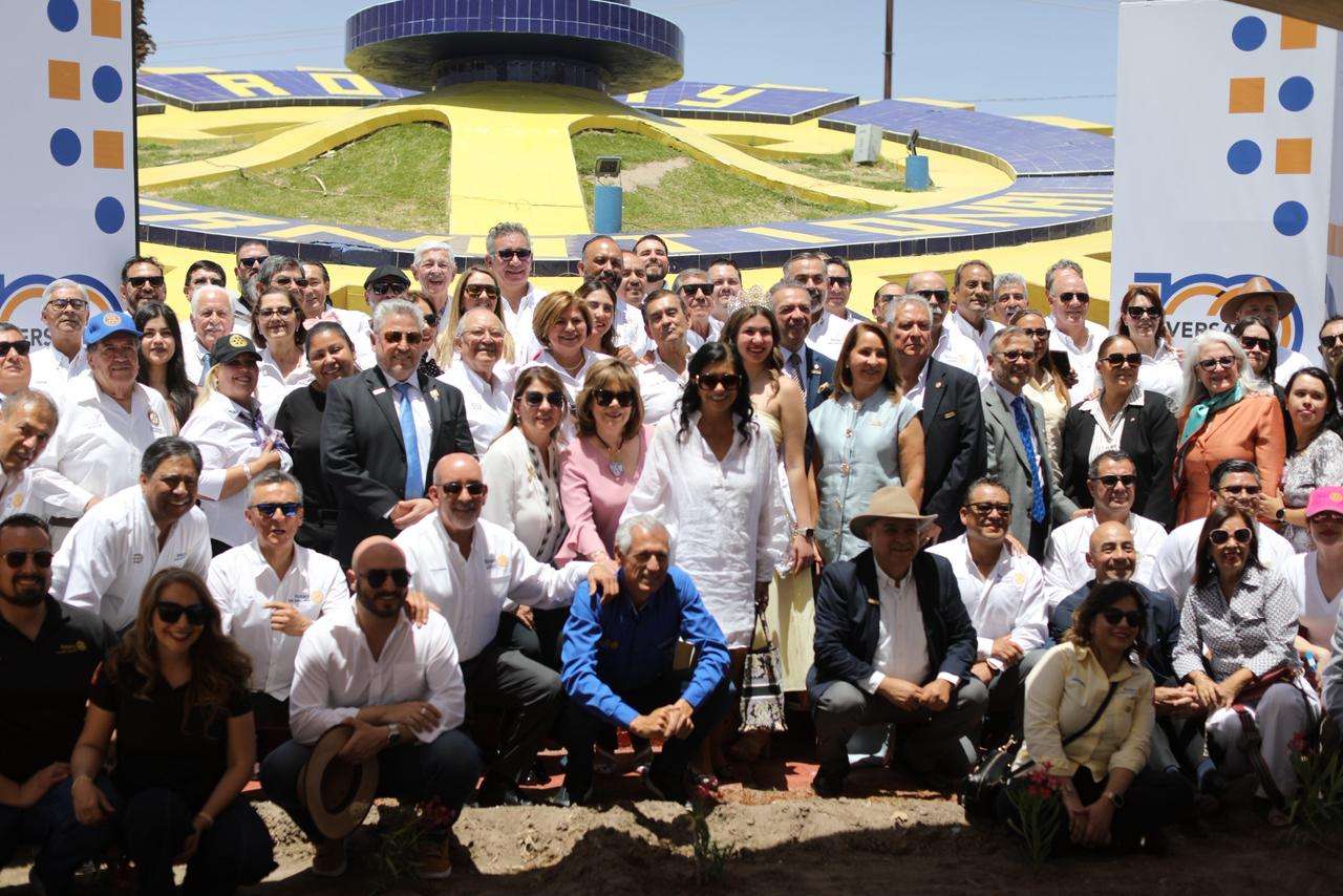 Reinauguran monumento al Rotario en el marco de sus 100 años