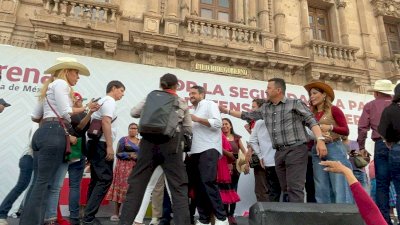 Concluye mitin de Morena frente a Palacio
