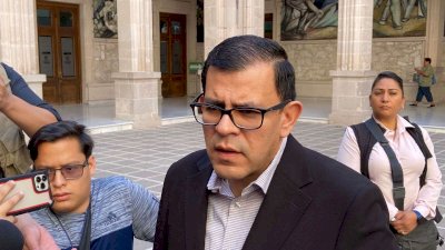 Hallan 4 ejecutados dentro de un vehículo en Valle de Zaragoza 