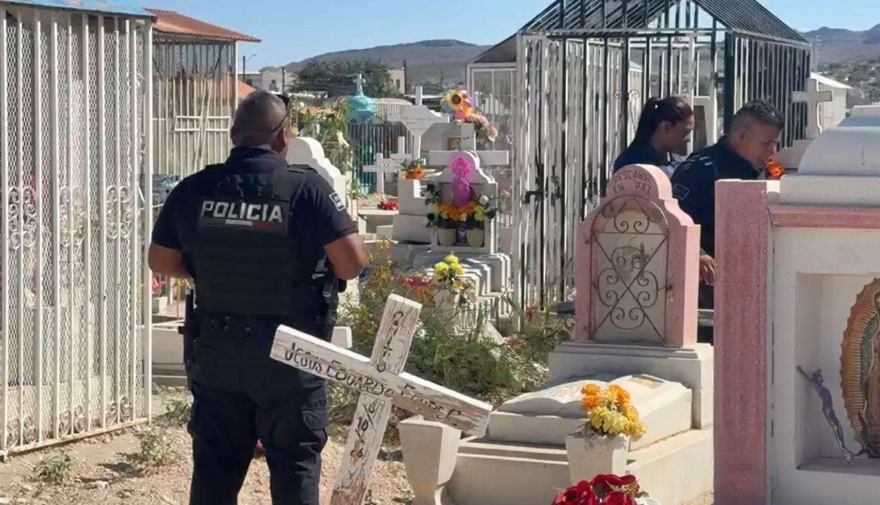 Localizan restos humanos sobre una tumba en el panteón Tepeyac