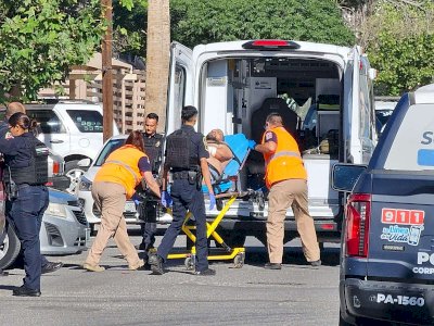 Atacan a balazos a uno en la San Felipe