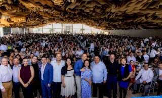 Reconoce Marco Bonilla a maestras y maestros por su labor 