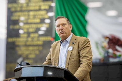 Califica Diputado protesta Lgbt como cortina de humo 