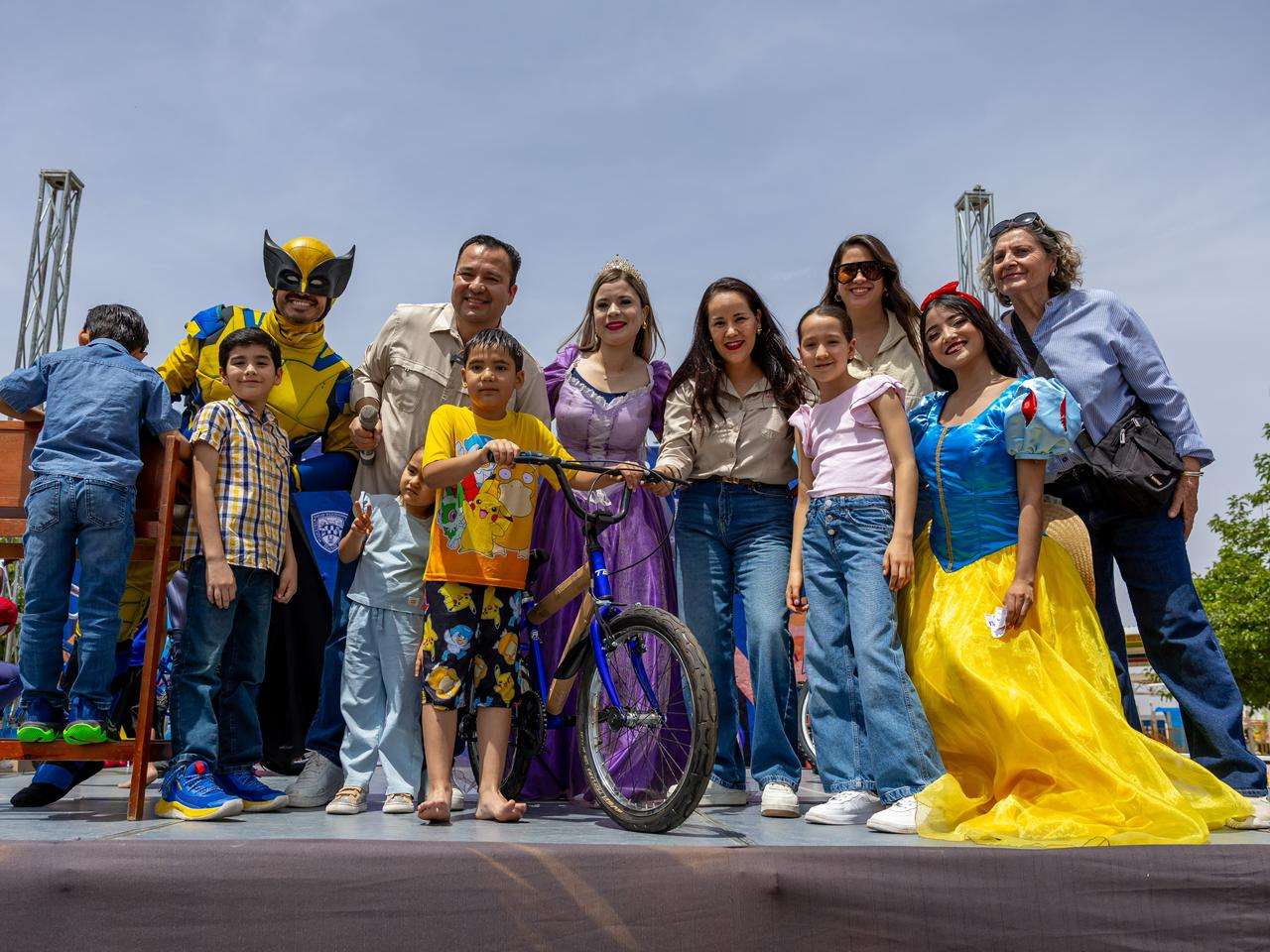 Encabezan Valenciano y Alma Limas festejo del Día del Niño en Ciudad Infantil