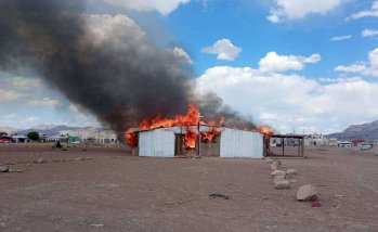 Consume incendio capilla de San Luis Gonzaga en Praderas del Sur 