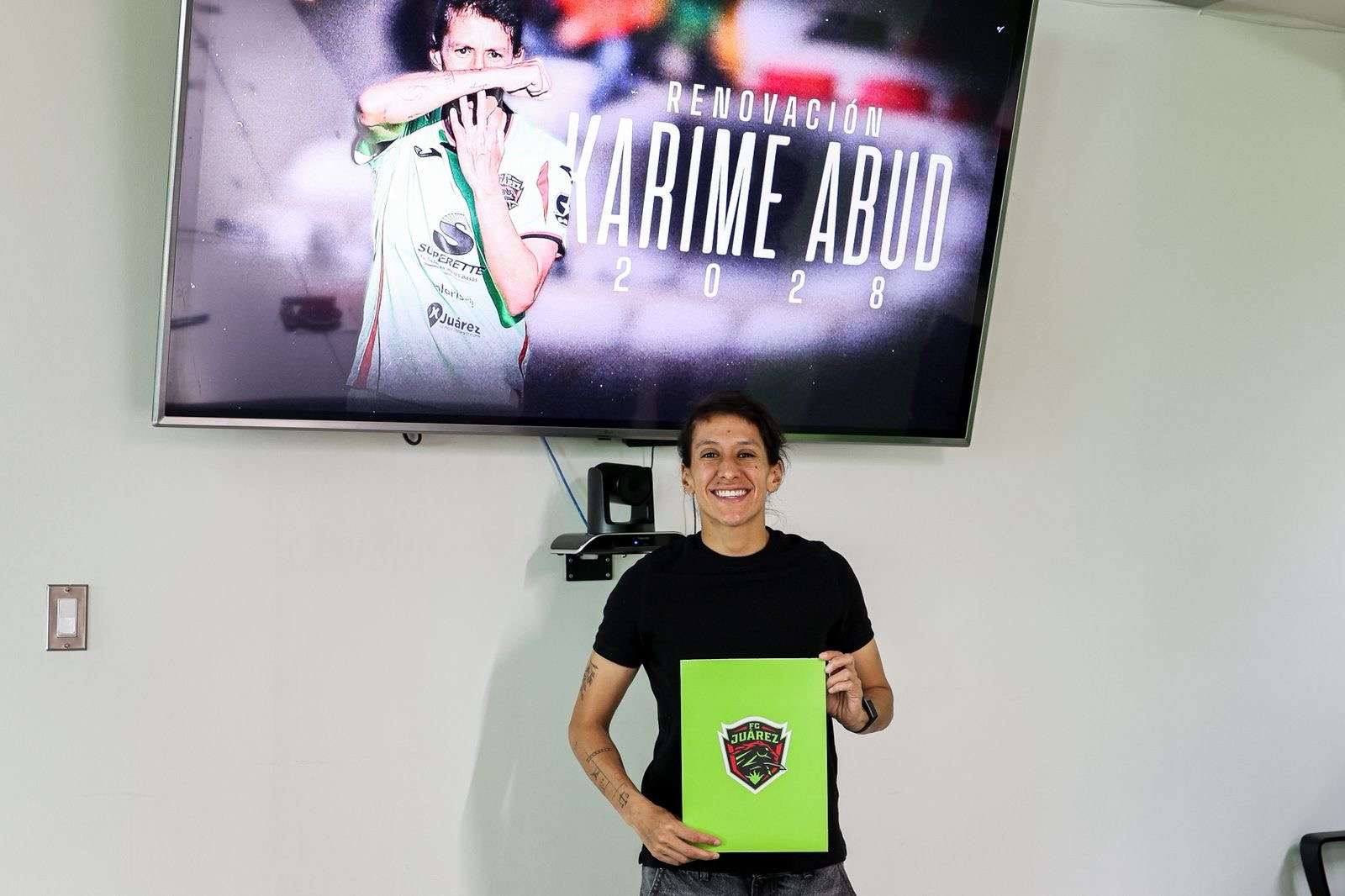 Seguirá Karime Abud luciendo la piel de Bravas
