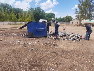 Termina empresa labores de limpieza por incendio en camión recolector