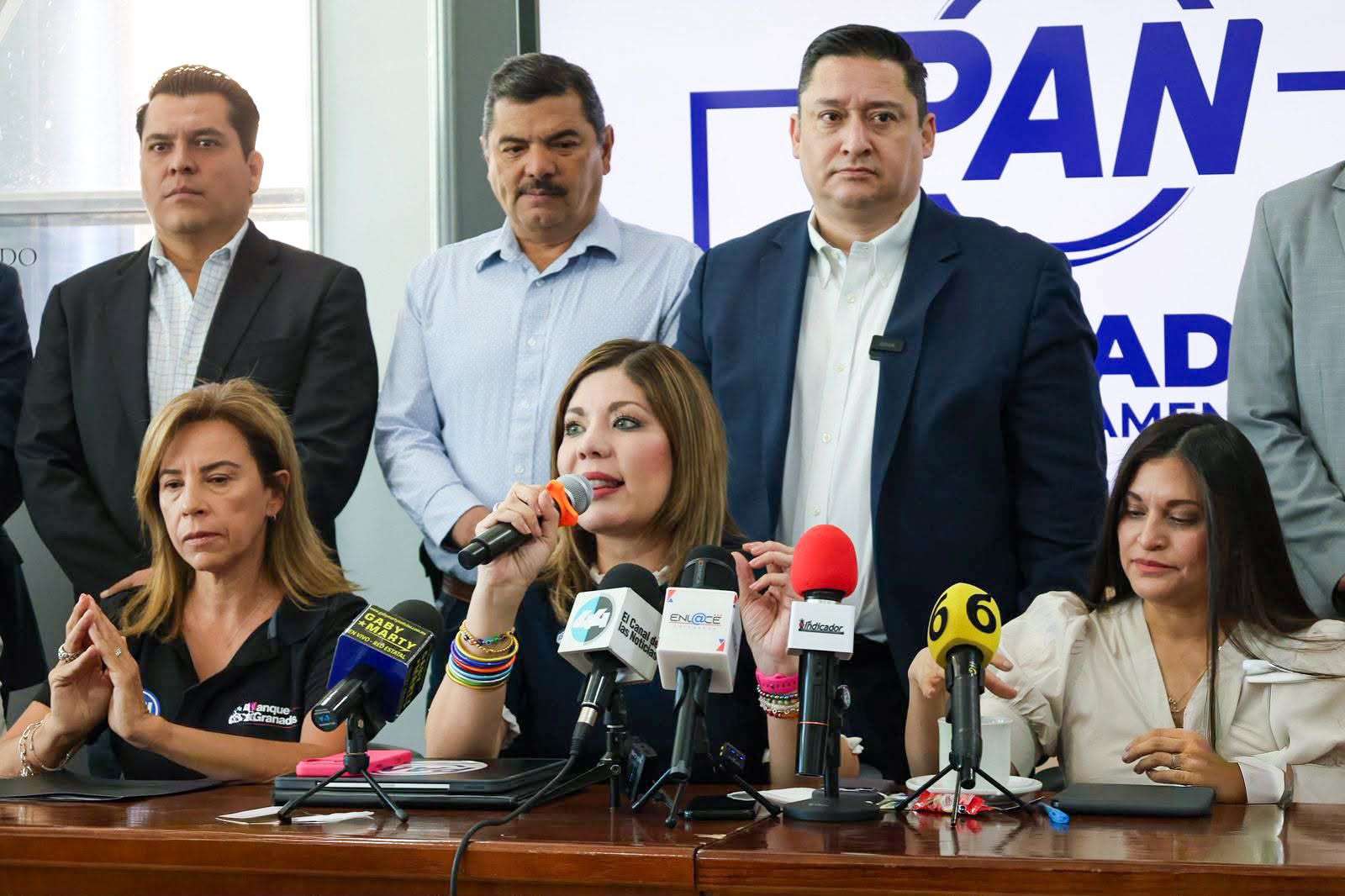 Prepara PAN marcha en defensa de Maru Campos