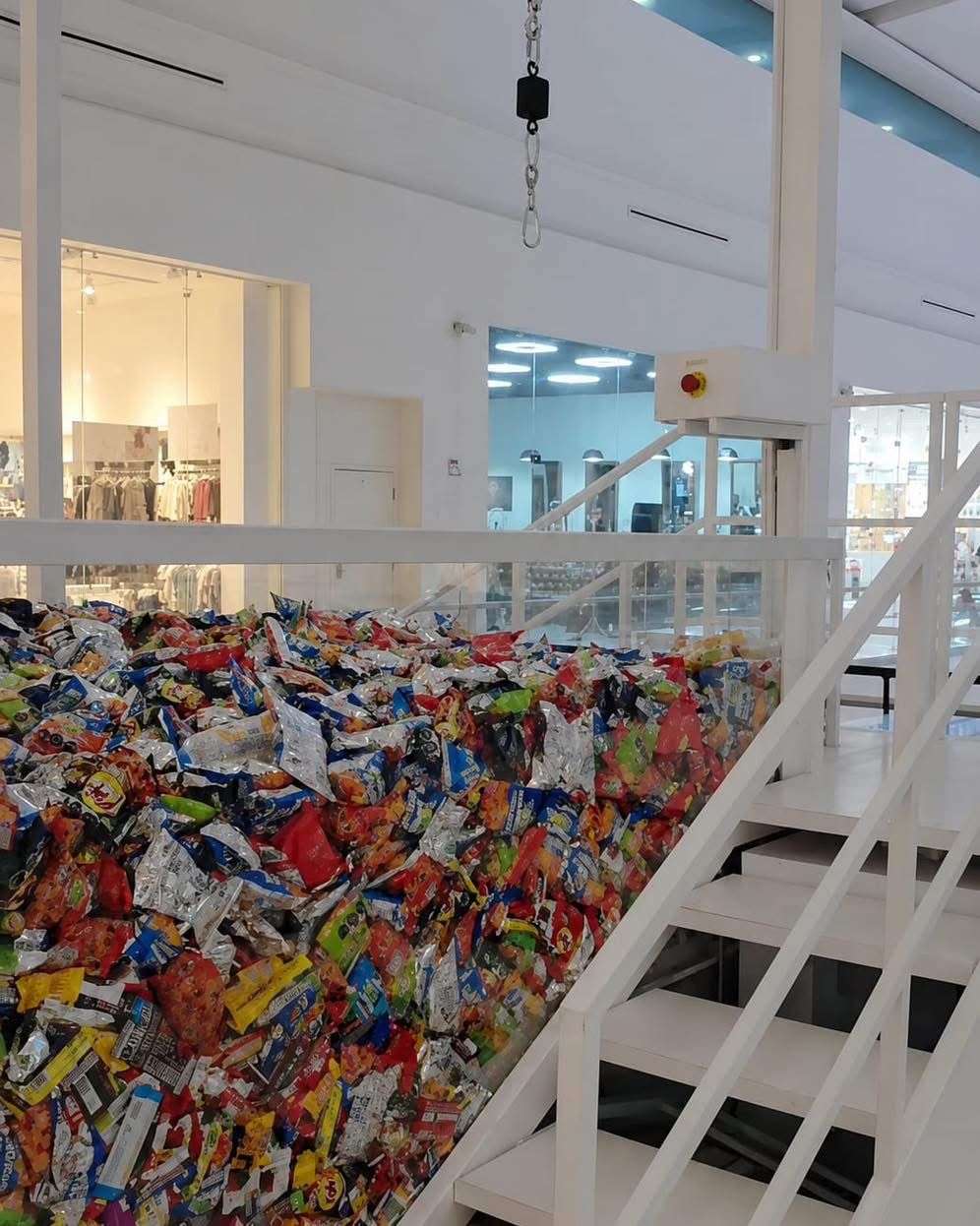 Llega la Garra Humana a conocido Centro Comercial