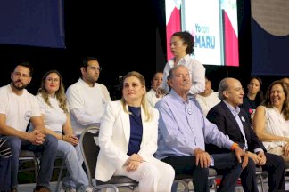 Acompañan Calderón, Fox y líderes del PAN a Maru Campos 