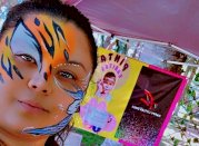 Pintacaritas: el oficio que regala sonrisas 