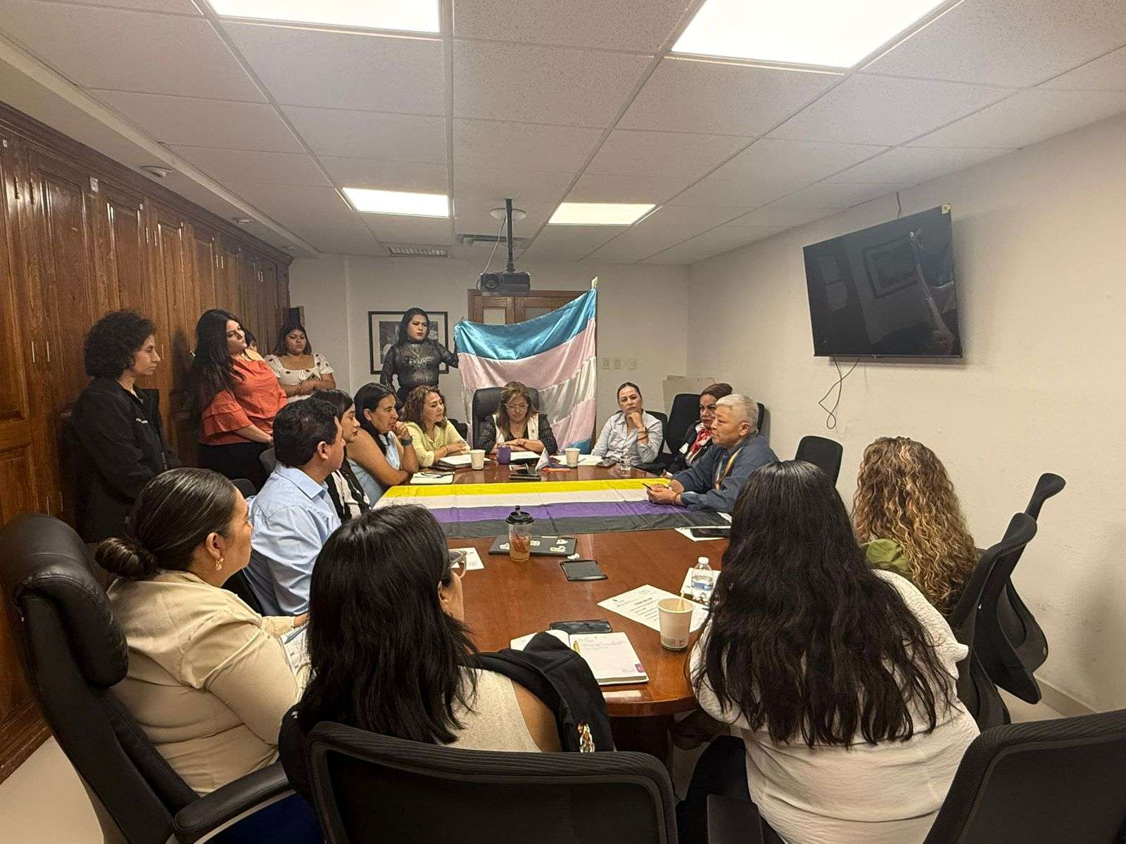 Presentan en Cabildo sus propuestas integrantes de comunidad LGBT+