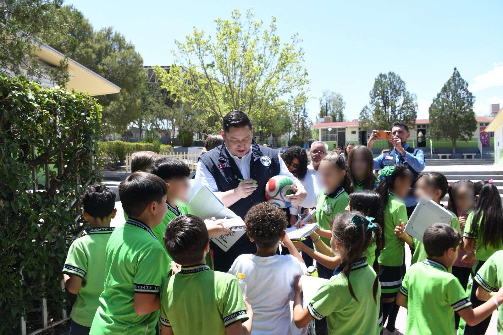 Impulsa Alfredo Chávez entornos seguros en escuelas de la Panorámico
