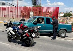 Sufre motociclista fractura expuesta tras choque en el Ortiz Mena