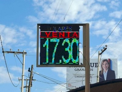 Baja el dólar a $17.30 en casa de cambio Pro Dollar