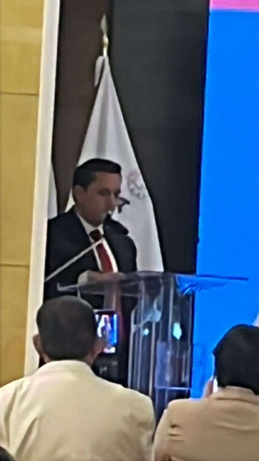 Llama Carlos Noé a construir una frontera más competitiva y humana