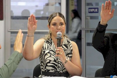 Analizan protocolo para atender a jóvenes por intentos de suicidio 