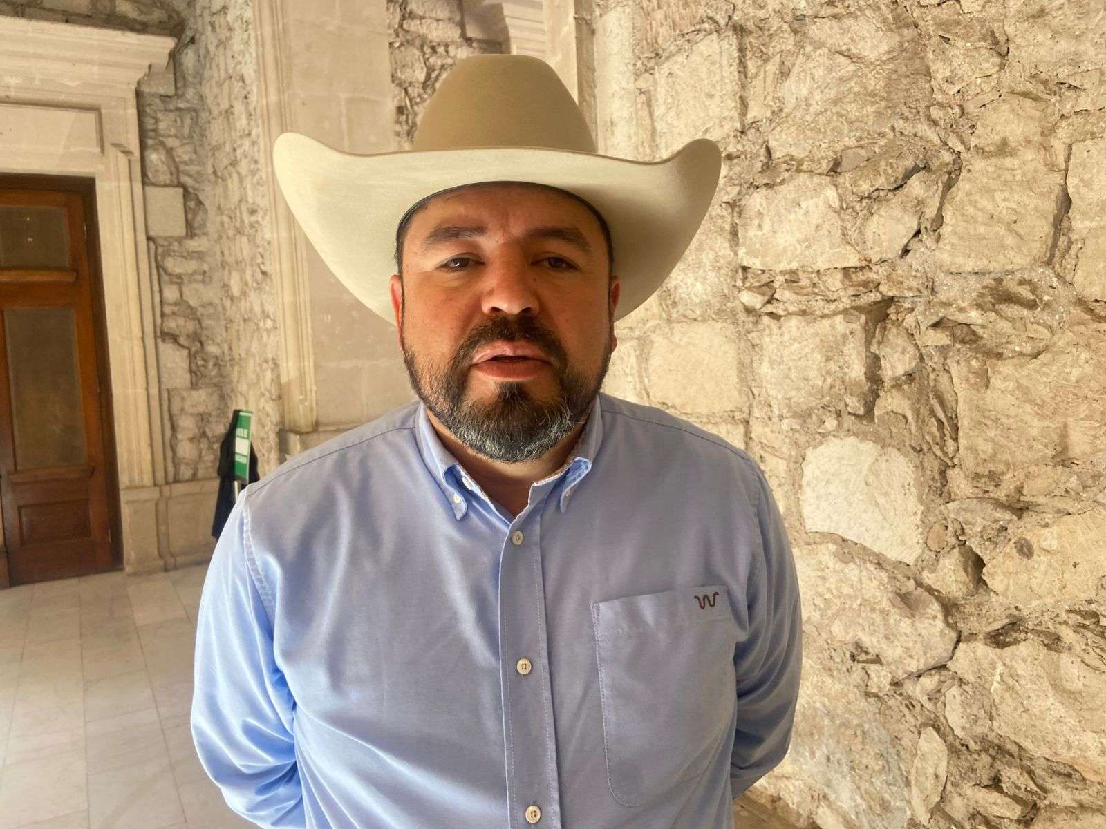 Intensifican seguridad por caso de gusano barrenador en Texas

