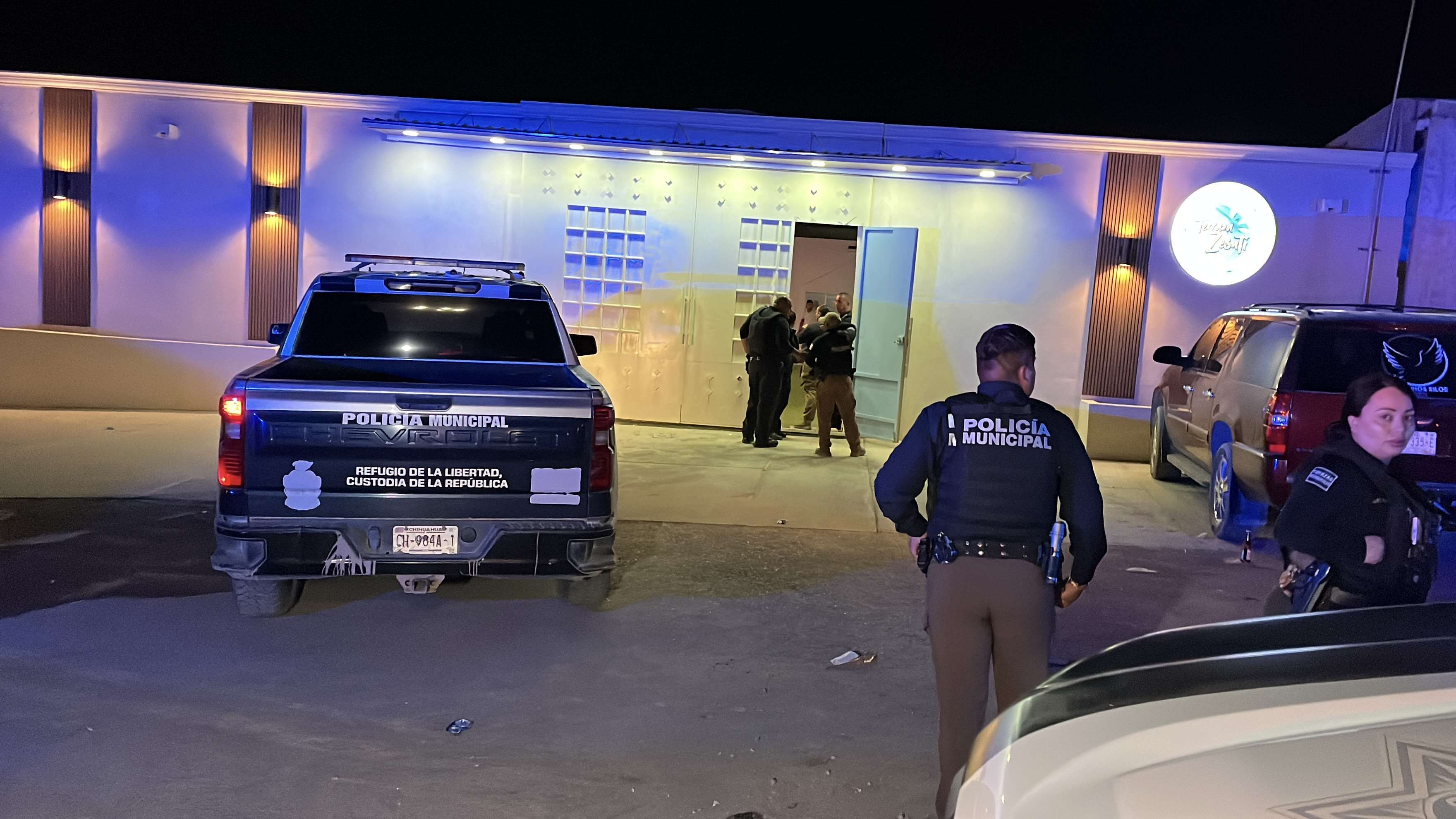 Muere niño de 8 años tras ahogarse en alberca de terraza