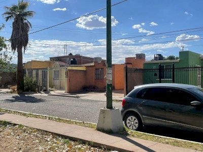 Disparan contra vivienda en la colonia Alamedas