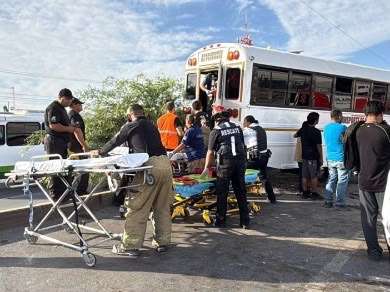 Despierta del coma conductor de autobús accidentado en Libramiento Independencia