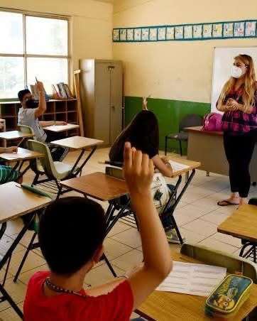 Adelantan fin de clases presenciales por temperaturas extremas 