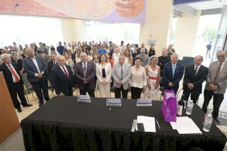 Rinde Uach homenaje al doctor Julio Ornelas Küchle
