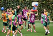 Llegan las selecciones de México y Sudáfrica al Estadio Azteca 